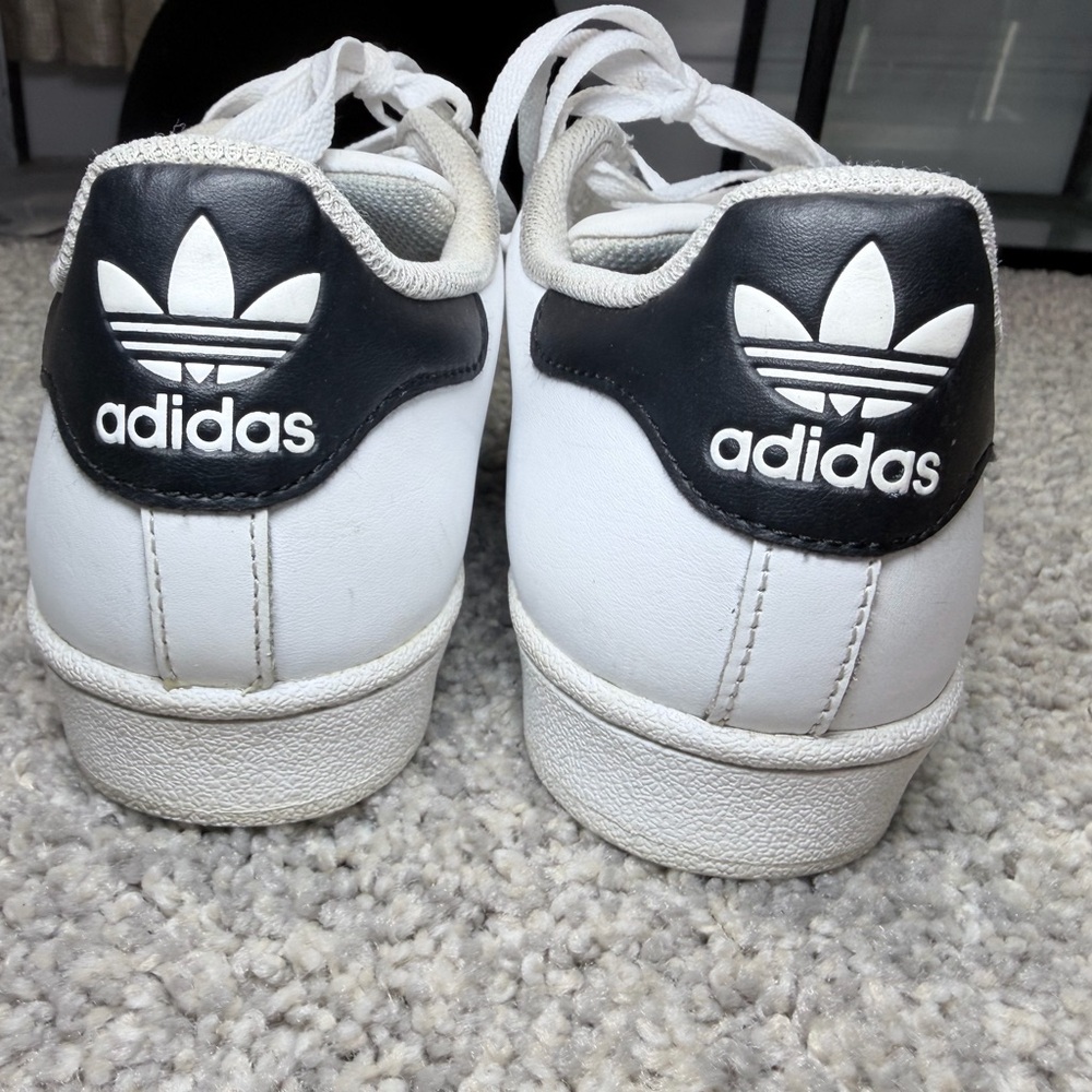 adidas superstar white sneakers women’s size 8 - Picture 5 of 7
